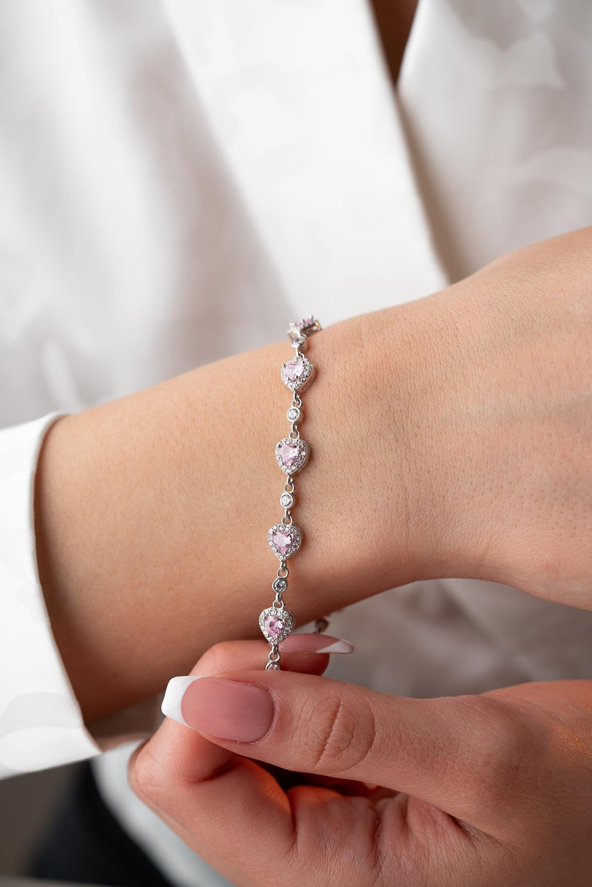 Roz Herz Bracelet
