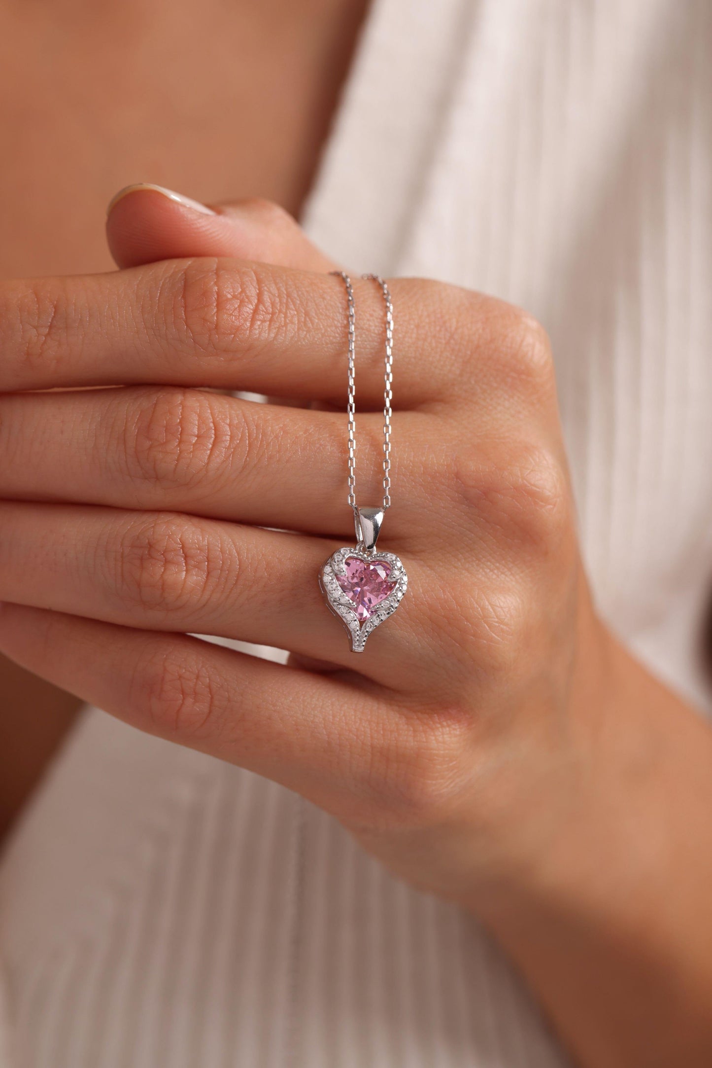 Amour Pinky Crystal Necklace