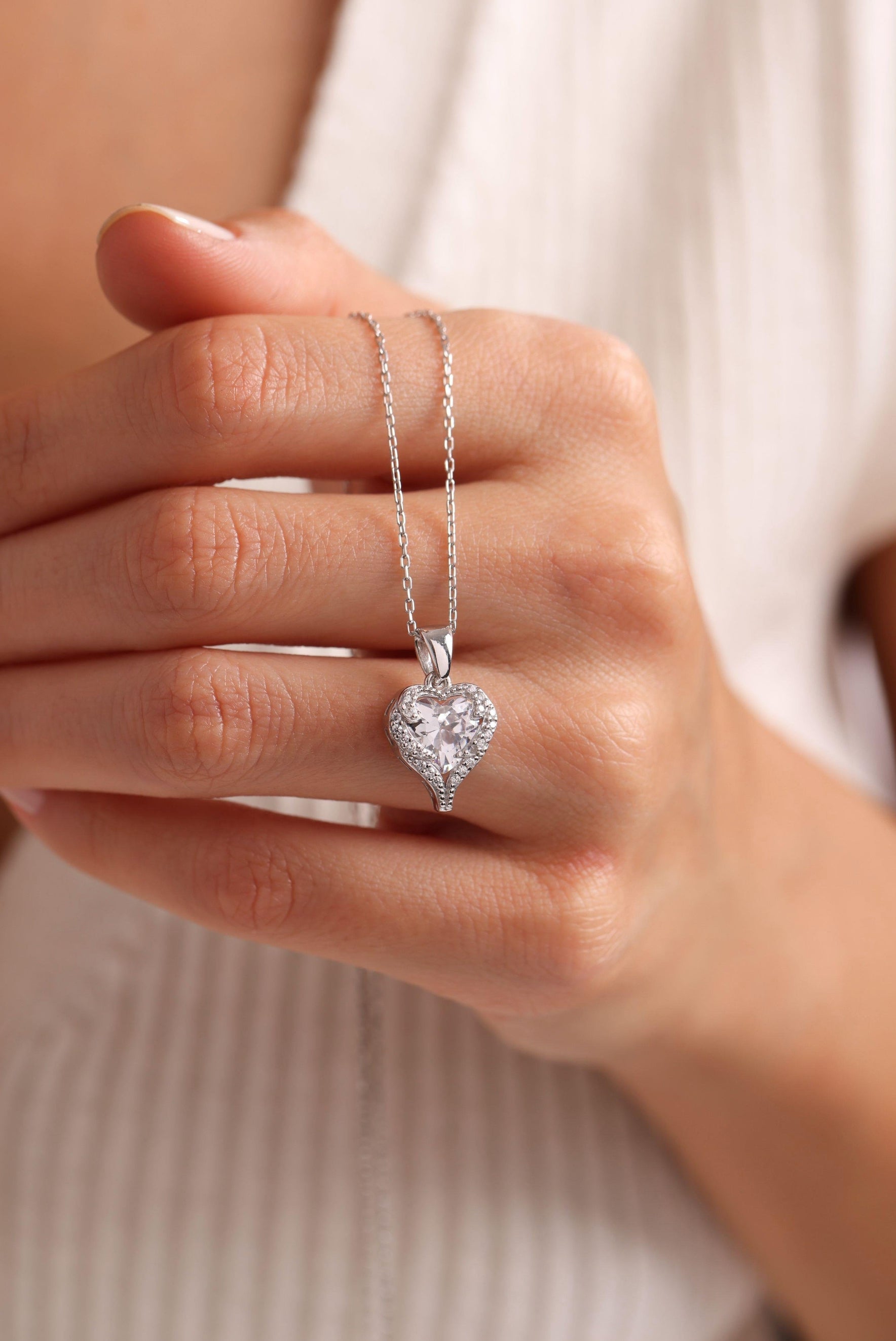 Amour Crystal Necklace
