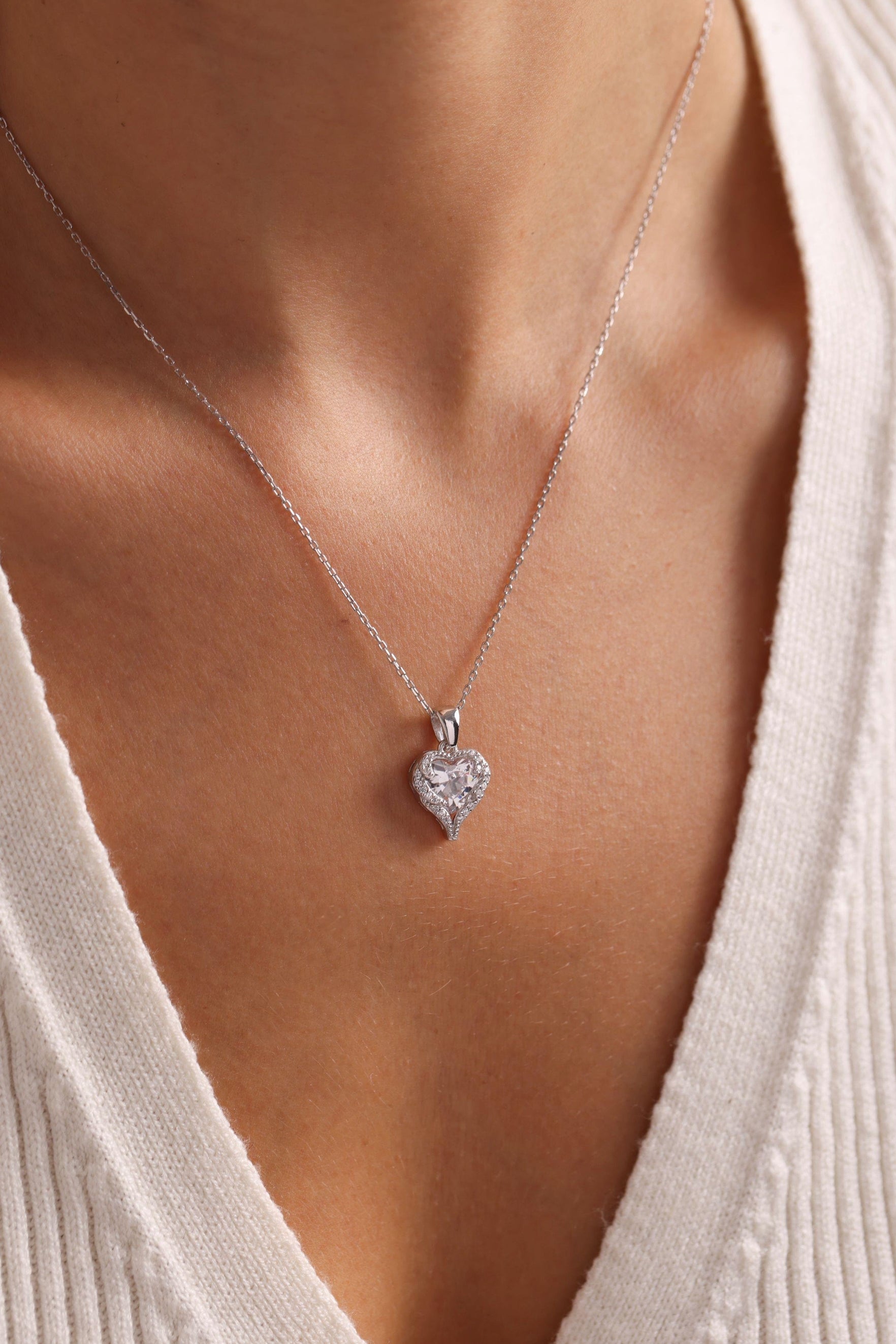 Amour Crystal Necklace