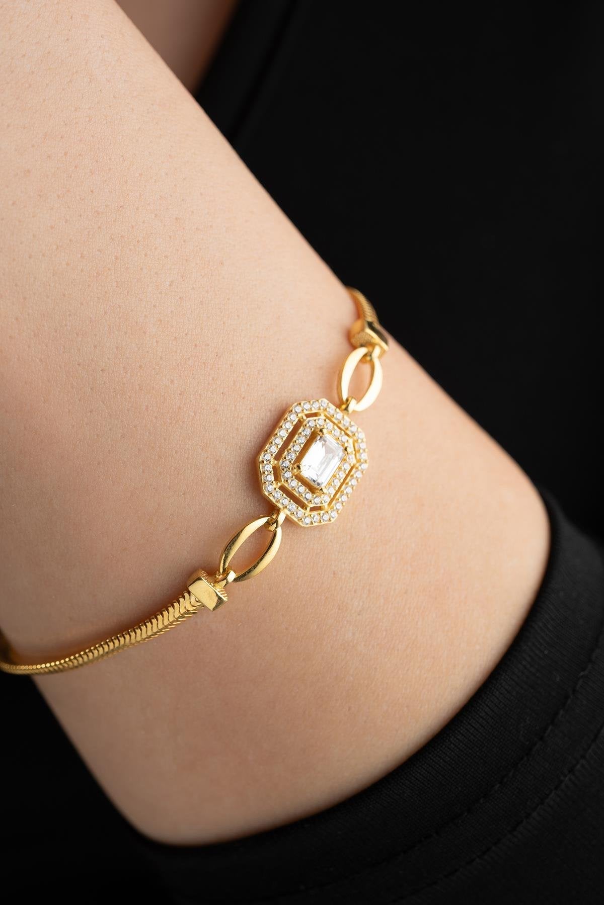 Golden D Bracelet