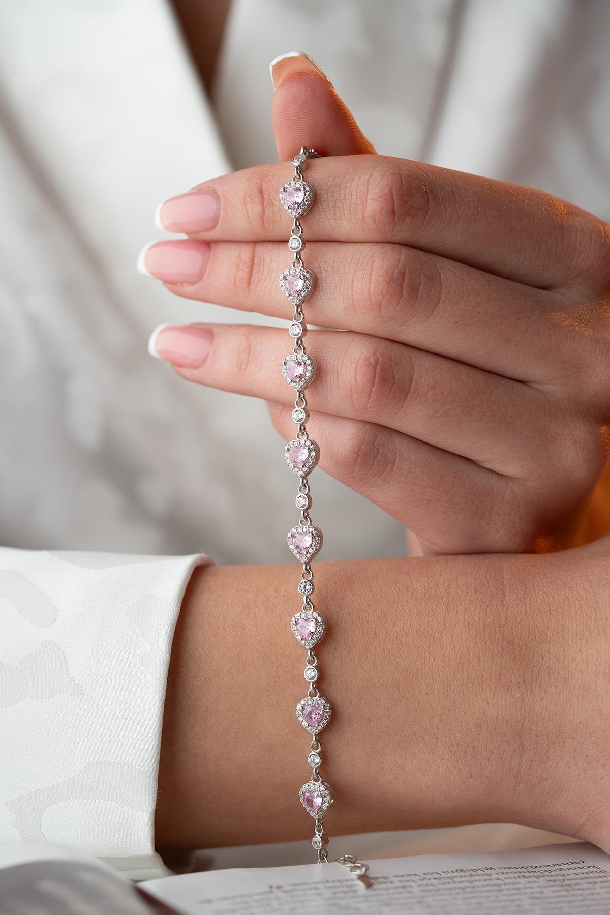 Roz Herz Bracelet