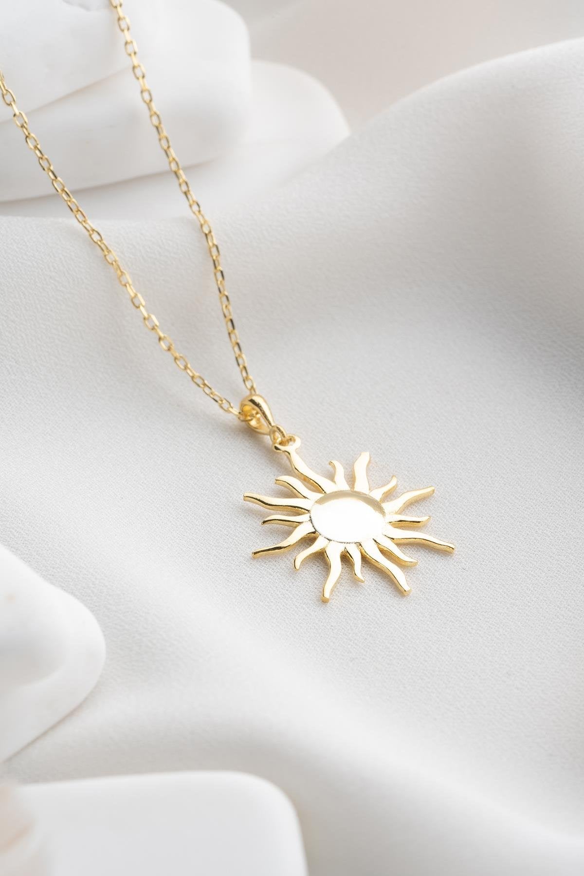 Sunelle Necklace