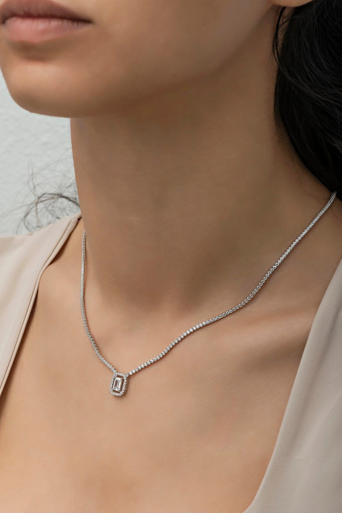 Dralin Rhodium Necklace