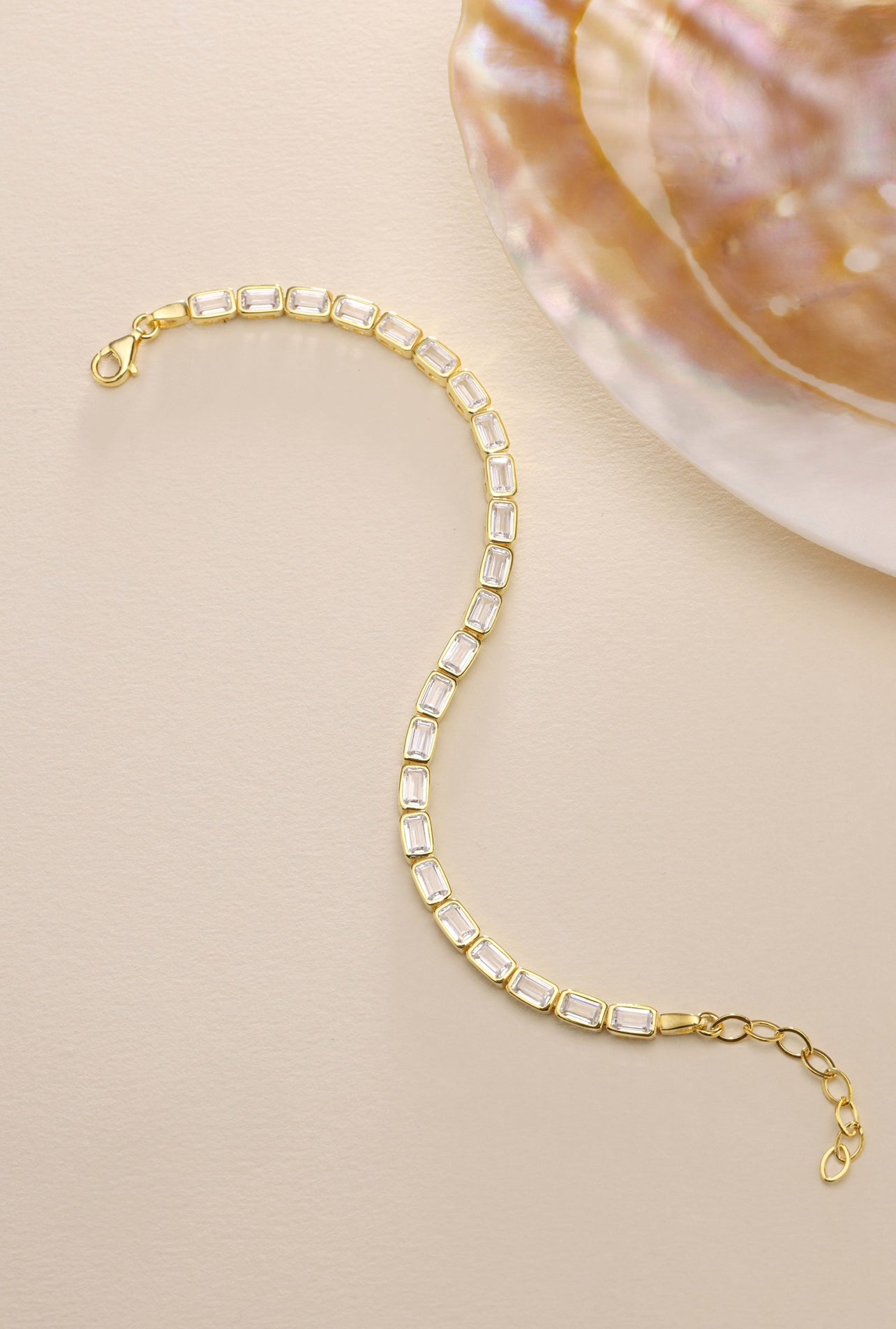 Gold Eau Bracelet