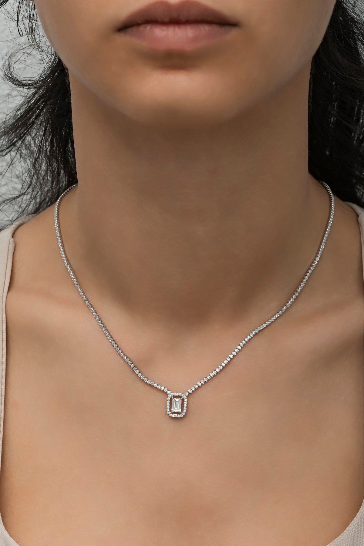 Dralin Rhodium Necklace