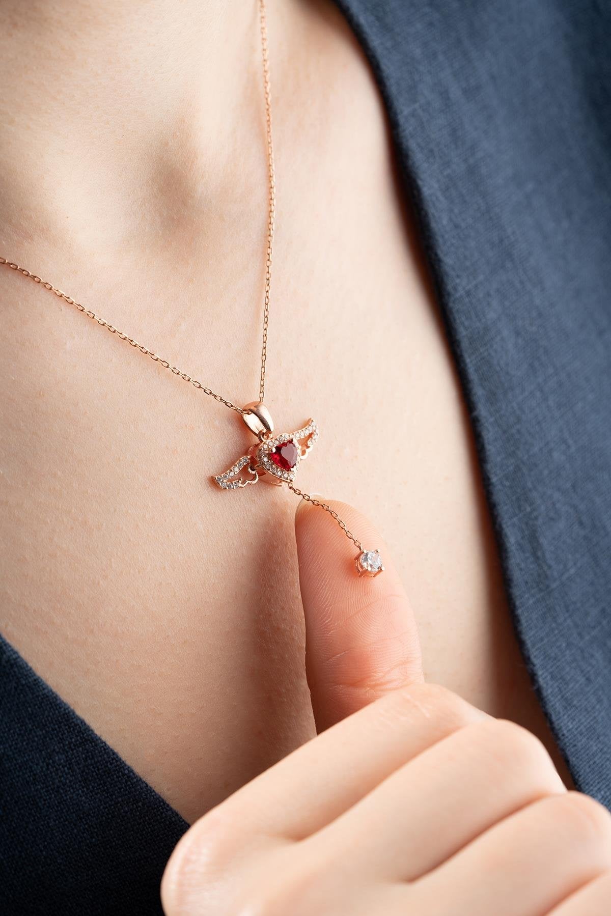 Rojo Lovewing Necklace