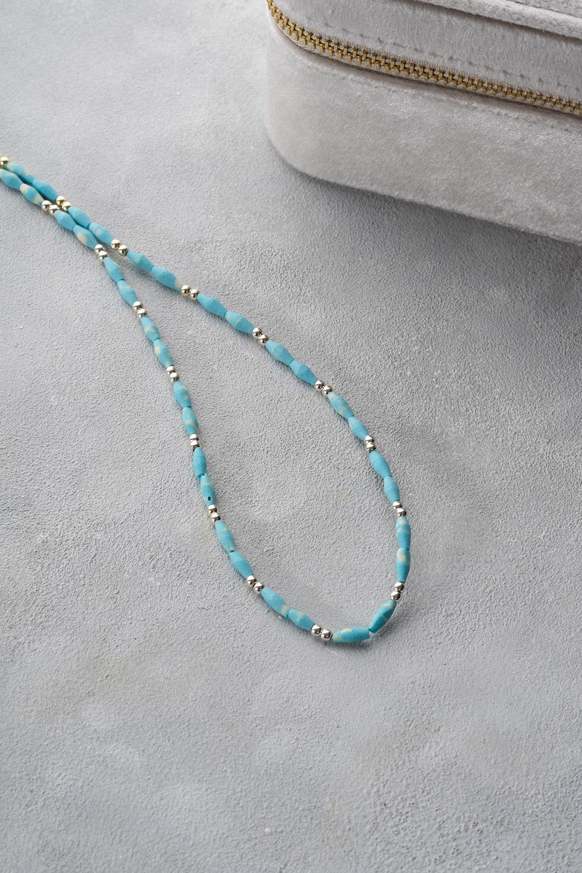 Natural Turquoise v stone Necklace