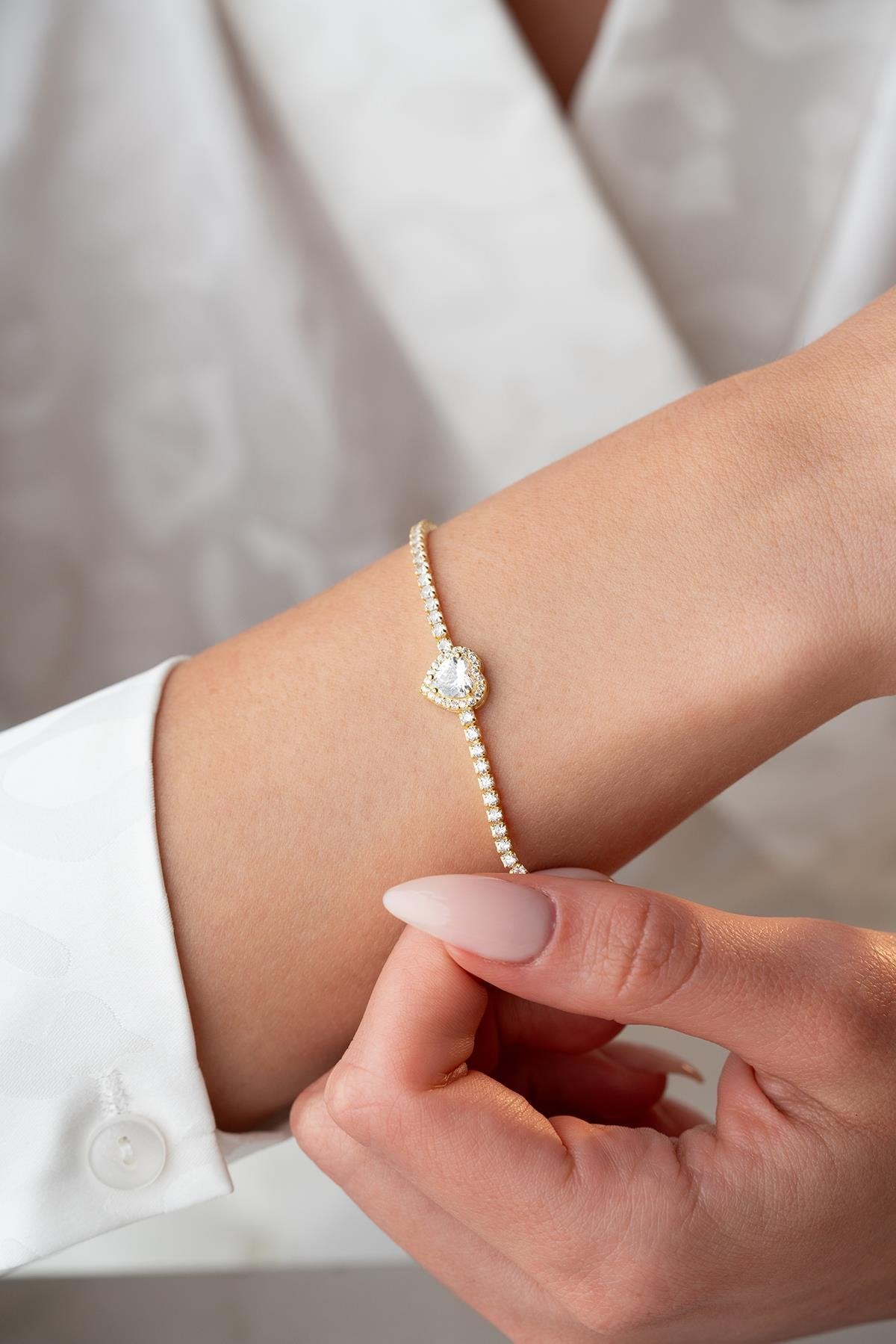 Golden Heart Bracelet