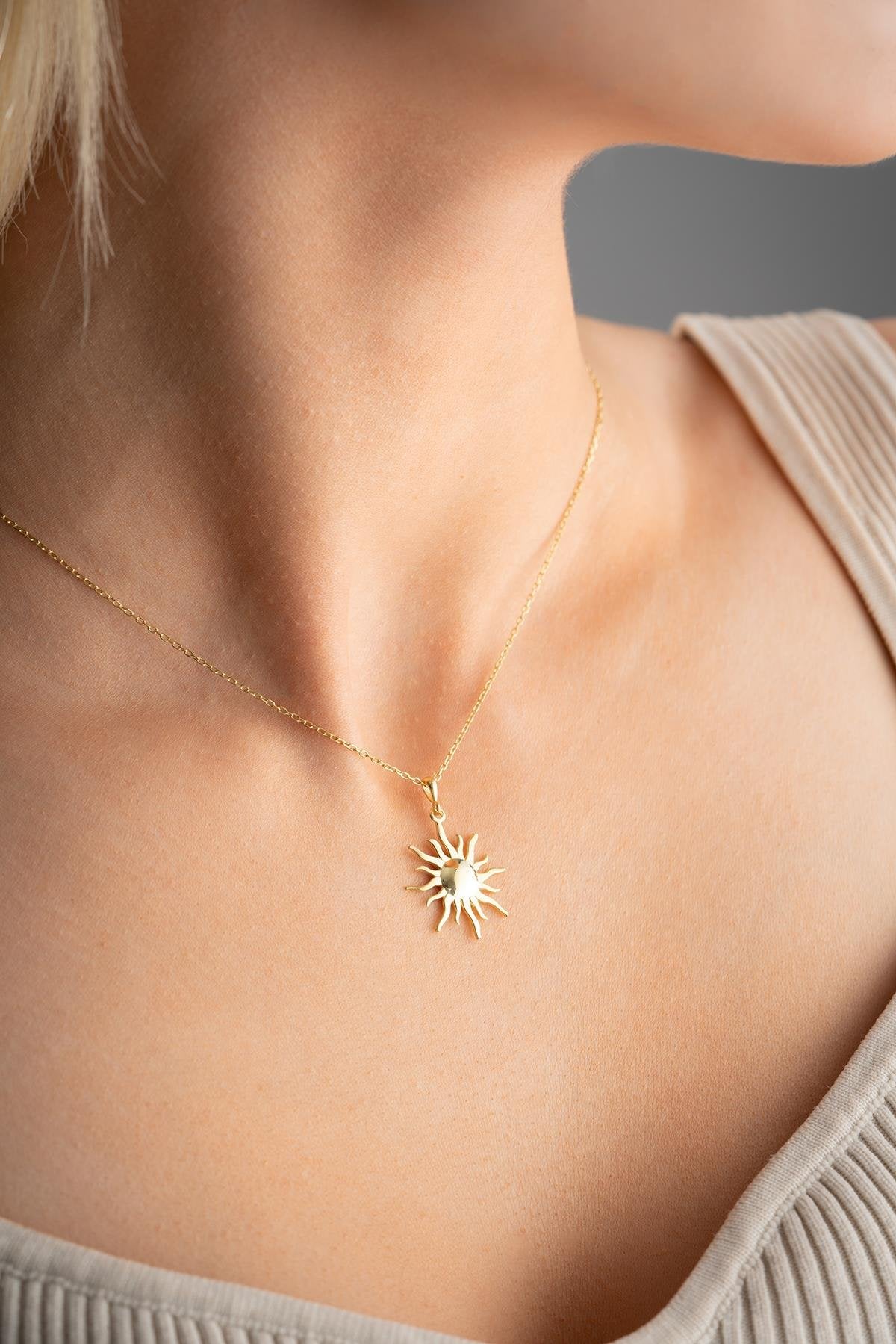 Sunelle Necklace