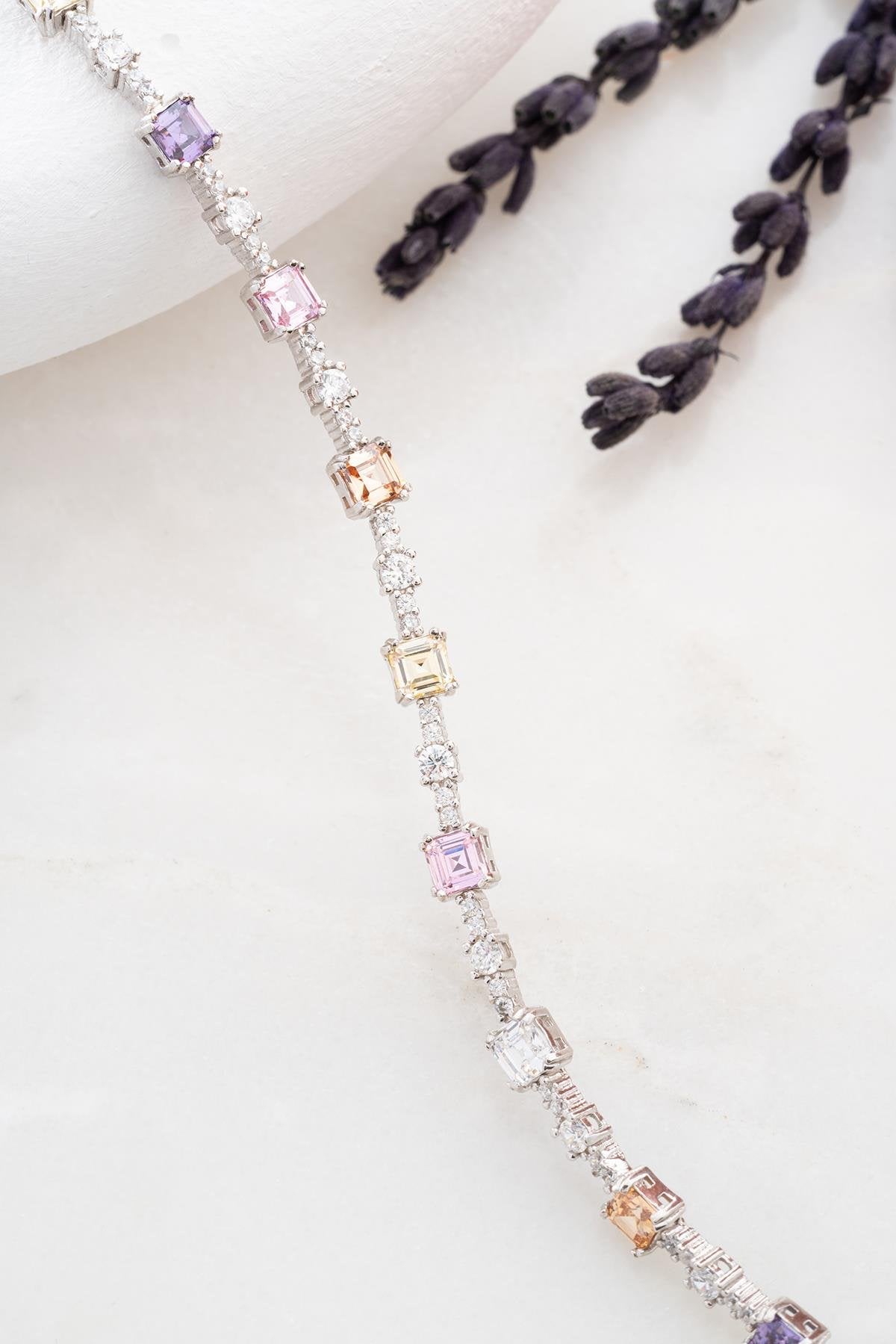 Mix Stones Fornia Bracelet