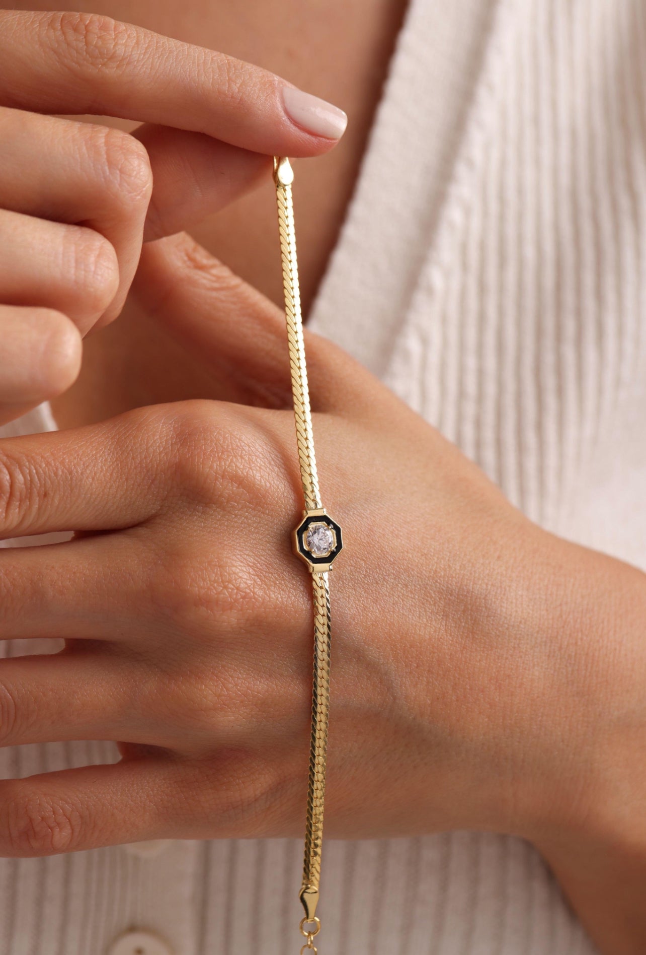 Regal Solace Gold Bracelet