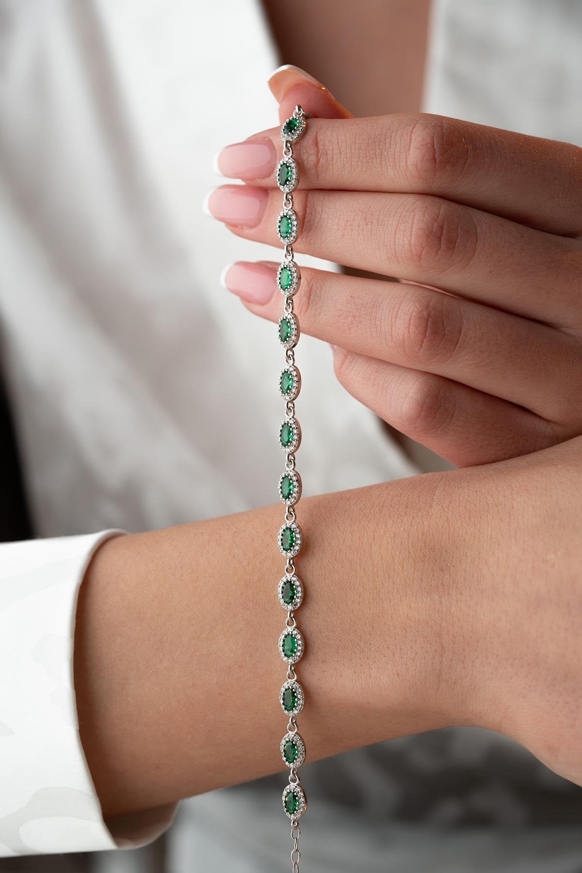 Emerald Veloura Bracelet