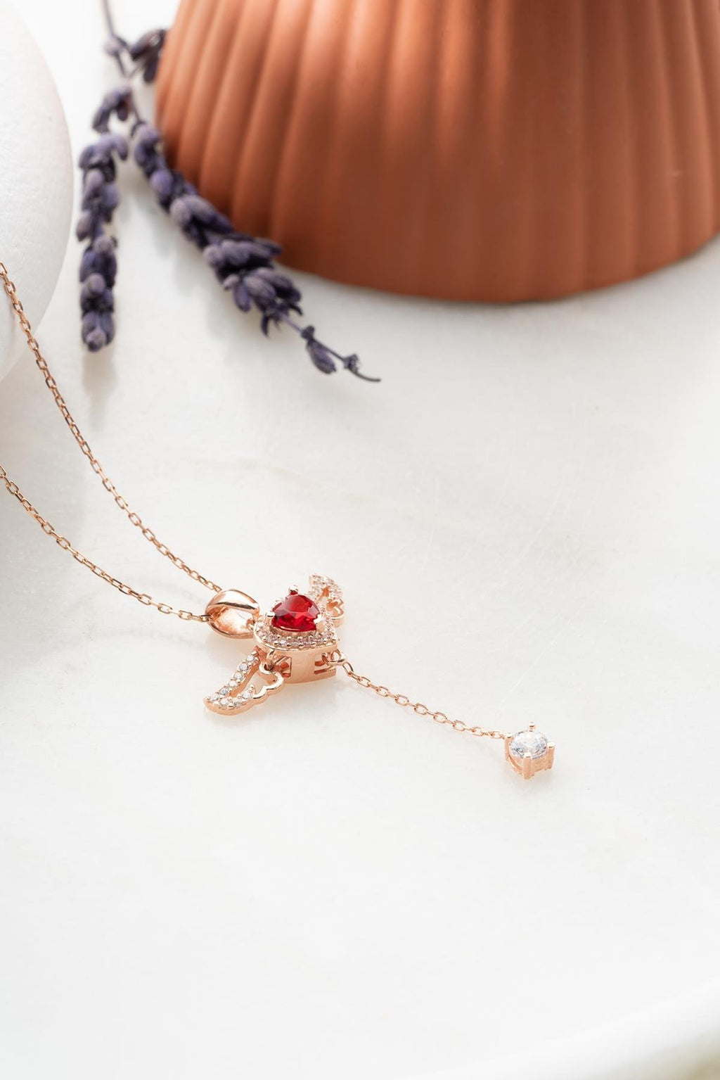 Rojo Lovewing Necklace
