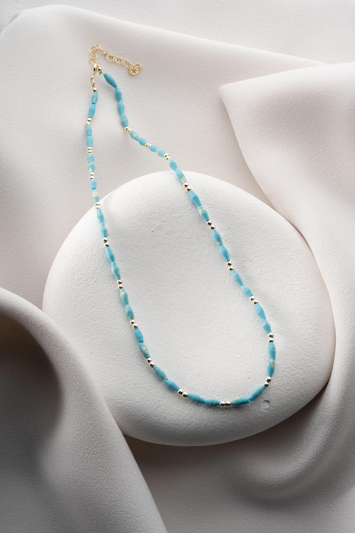 Natural Turquoise v stone Necklace