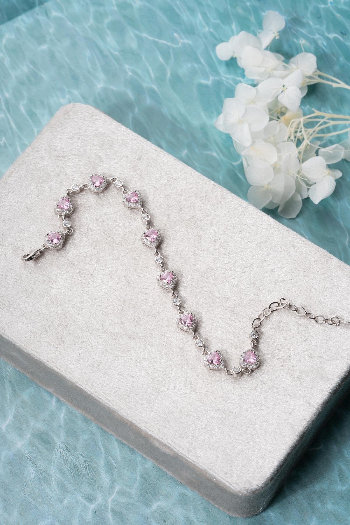 Roz Herz Bracelet