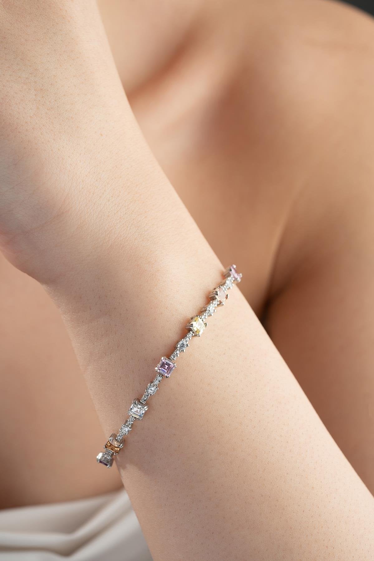 Mix Stones Fornia Bracelet