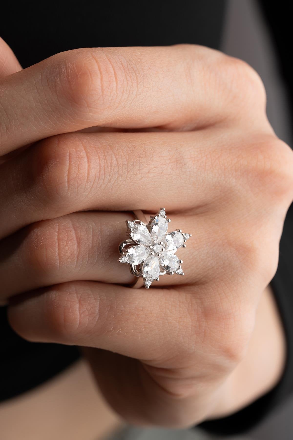 Onyia Rhodium Ring