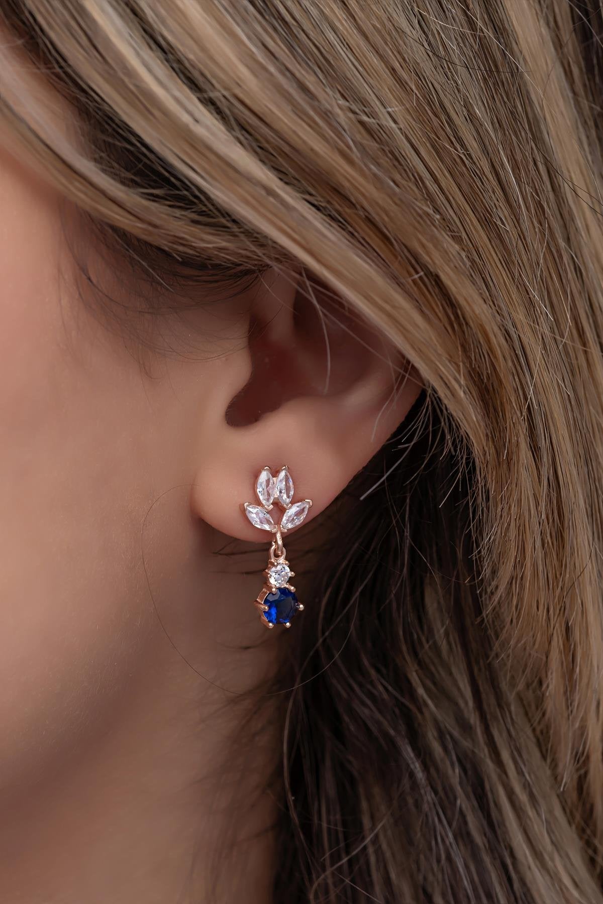 Dangle Blue Zircon Solitaire Earring