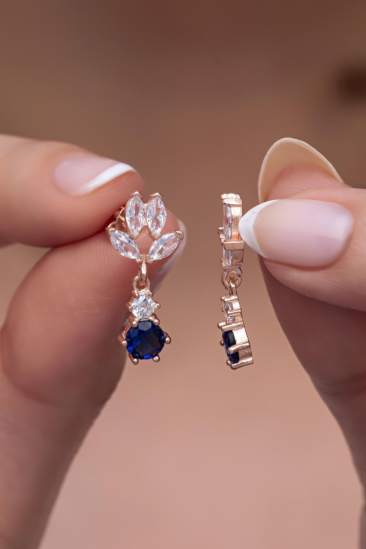 Dangle Blue Zircon Solitaire Earring